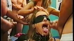 American Bukkake Record – 122 cumshots