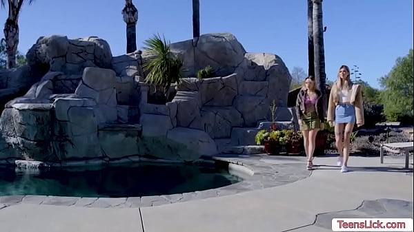 Teen blonde licks and facesits her stepsister