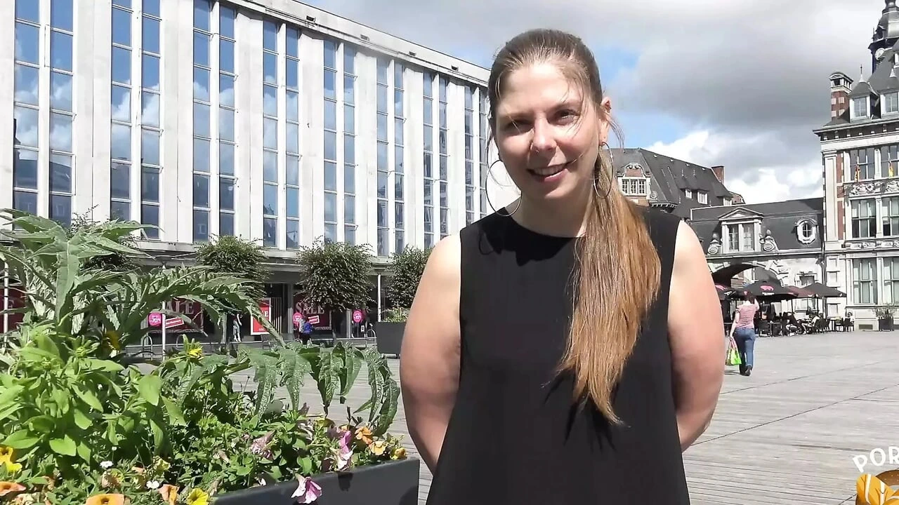 Alice, hot milf, goes wild with two dicks