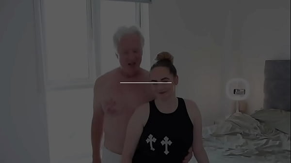 Eliza Smoke takes the Paul Jones BJ Challenge!